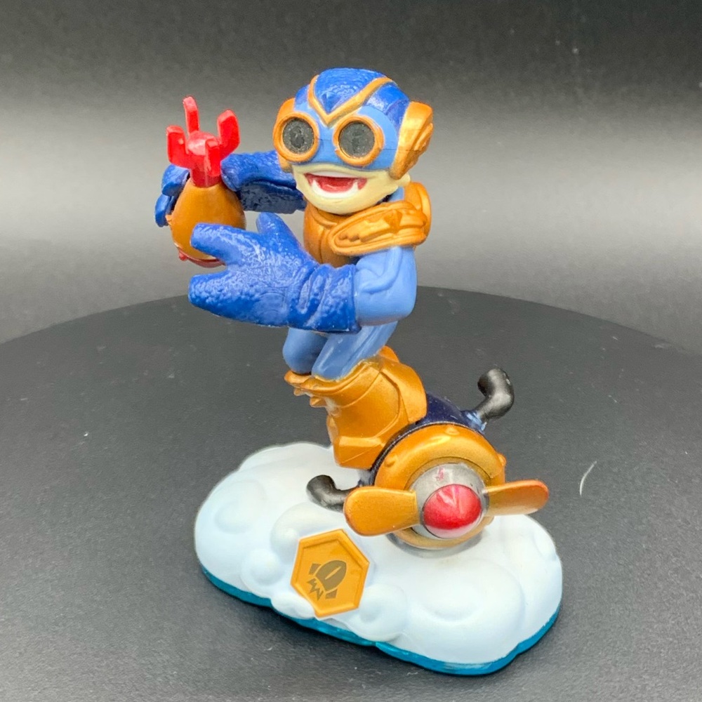 Skylander figurine